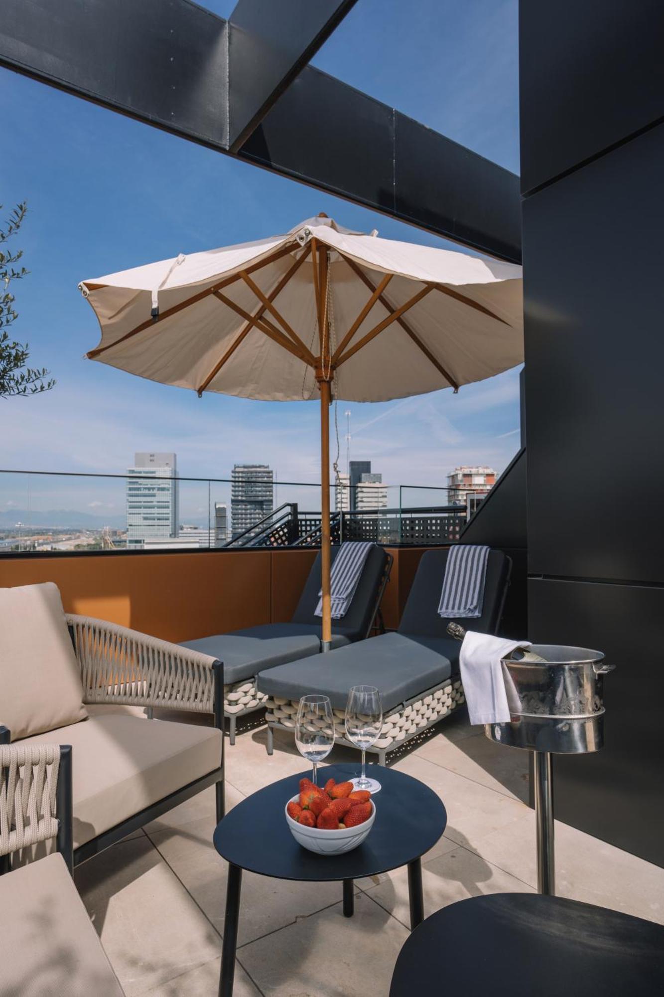 Hotel Pinar Plaza Madrid Eksteriør bilde