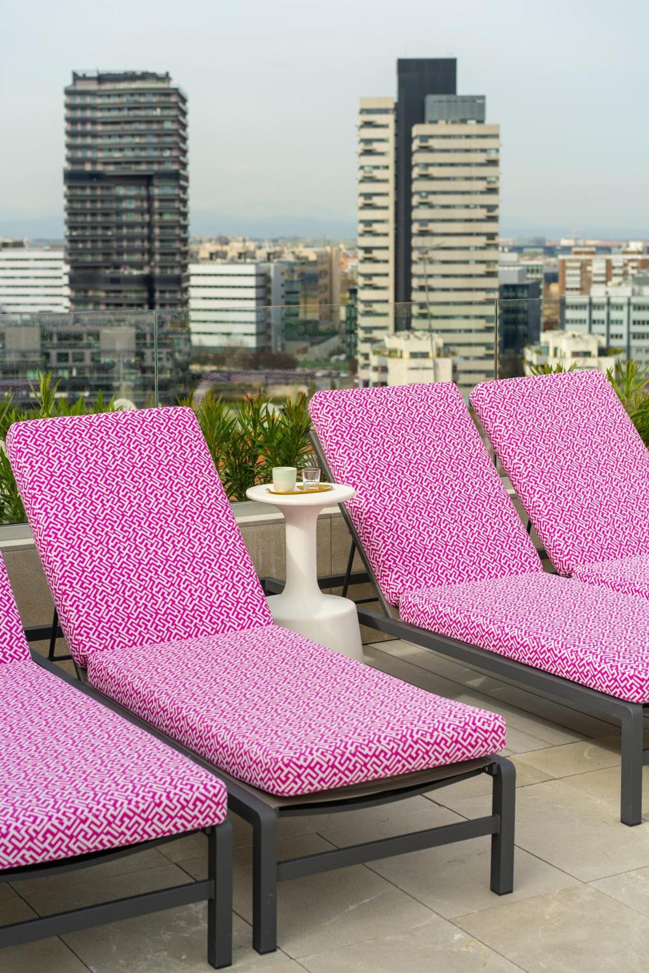 Hotel Pinar Plaza Madrid Eksteriør bilde
